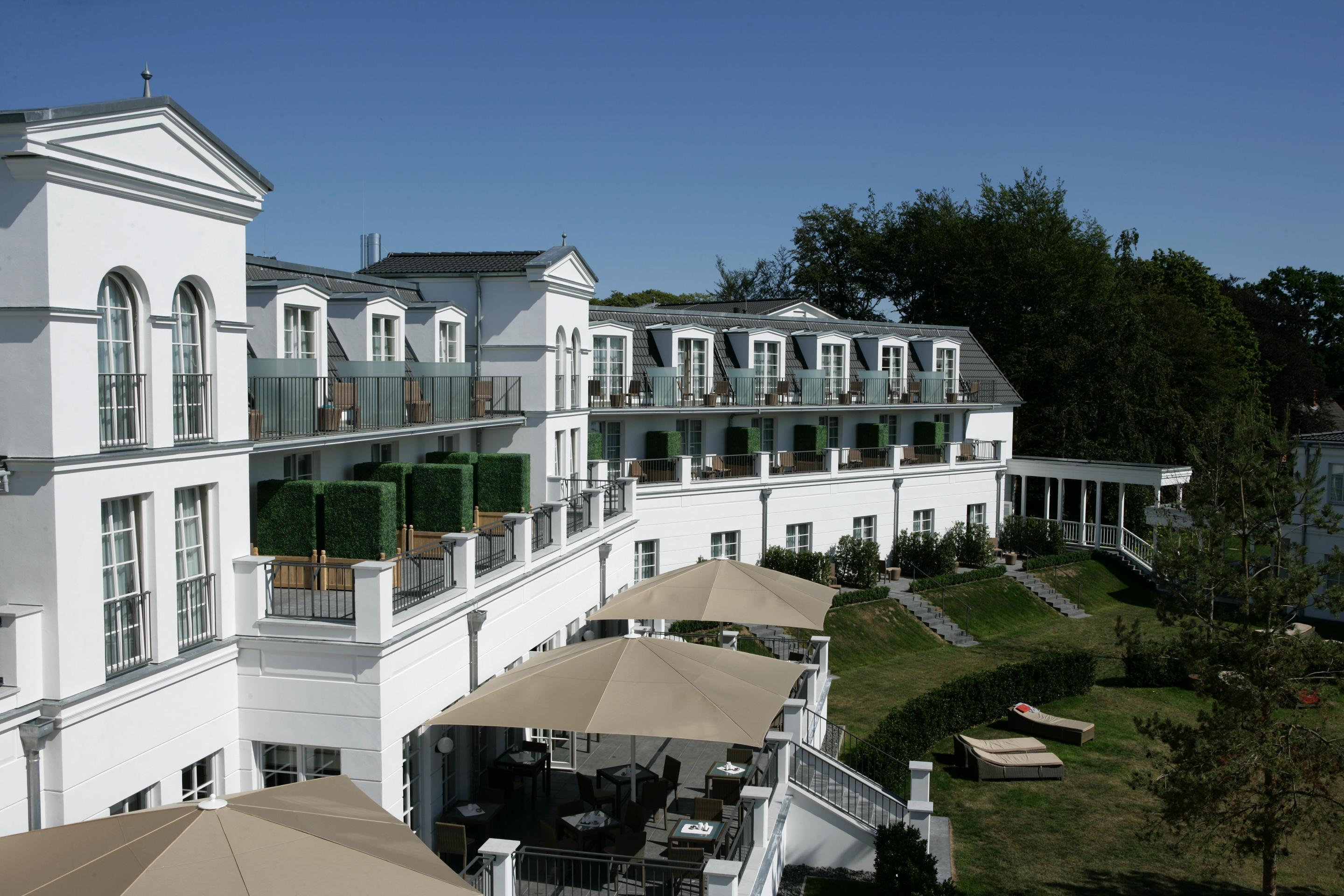 Strandhotel Цингст Экстерьер фото